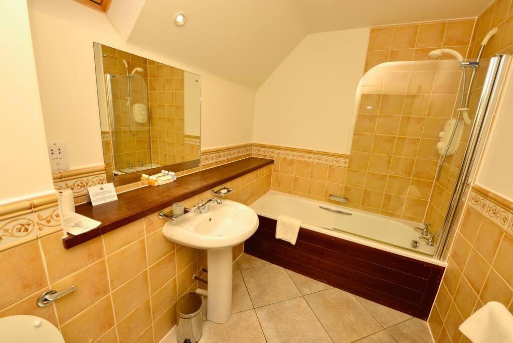 Ryder Cup Lodge Duchally - Free Access To Leisure Club Swimming Pool Hot Tub Steam Room - Starlink Satellite Internet - Sky Glass Now Dog Friendly For 2025 Auchterarder Εξωτερικό φωτογραφία